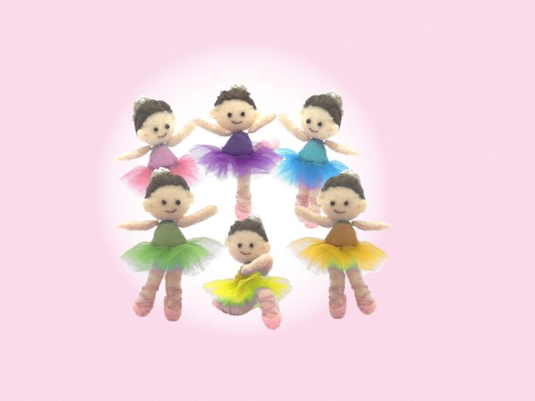 旭たちばな幼稚園課外バレエ　プリエバレエ教室　バレエの人形