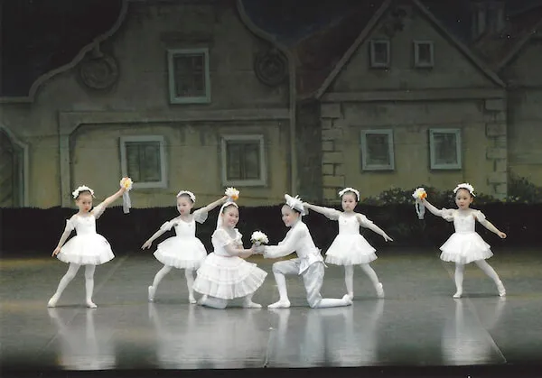 バレエ《コッペリア》第3幕より、「結婚の踊り」